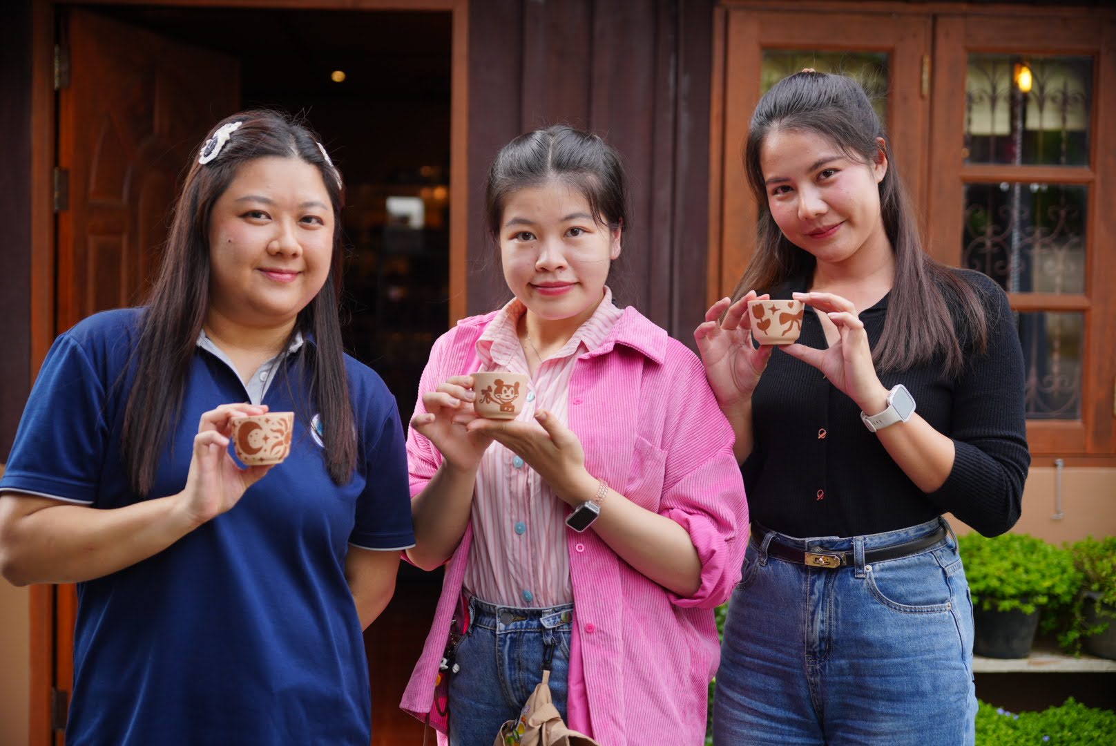 FAM TRIP เปิดโลกเวียงกาหลง จากเมล็ดกาแฟสู่แก้วเซรามิก สืบสานภูมิปัญญาล้านนา